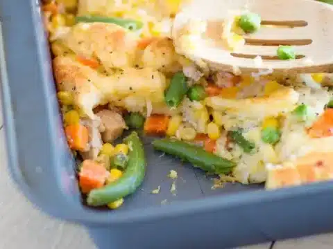 Image for Chicken Pot Pie Bubble Up Casserole